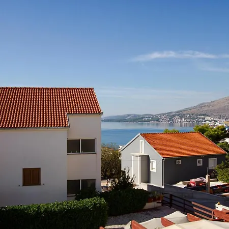 Villa Bianca Trogir Exterior photo