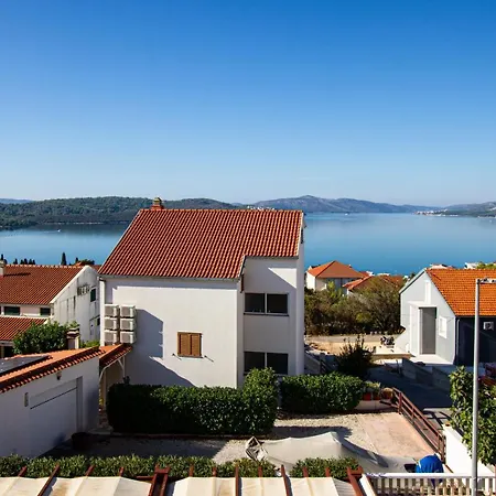 Villa Bianca Trogir Exterior photo