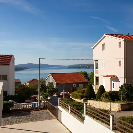Villa Bianca Trogir Exterior photo