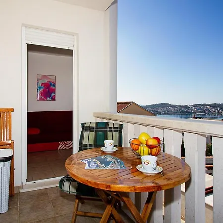Villa Bianca Trogir Exterior photo