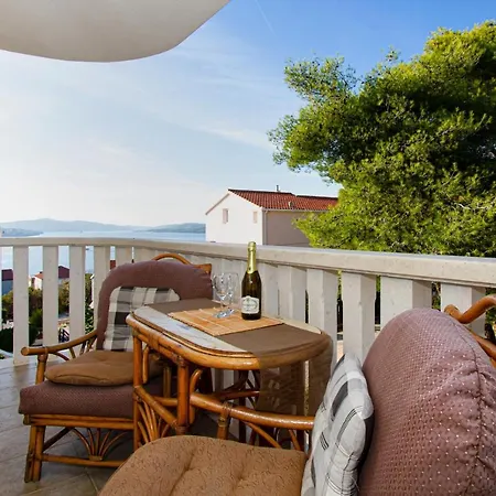 Villa Bianca Trogir Exterior photo
